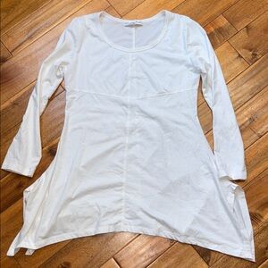 Pretty Angel White Long Sleeve Tunic